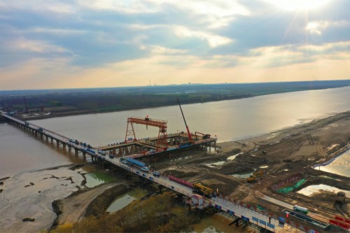 经济观察网:中交一公局沾临二标二分部:用心铸就精品桥